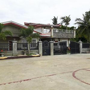 Fnt Transient House Near Hundred Islands Hotell Alaminos Exterior photo