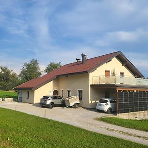 Landhaus Dersch Hotell Thalgau Exterior photo