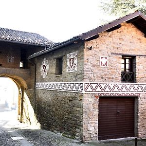 Il Borgo Del Castello Hotell Cremolino Exterior photo