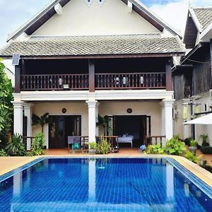 Alana Luang Prabang Hotell Exterior photo