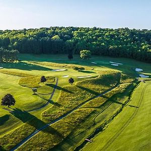 Moselem Springs Golf Club Hotell Kutztown Exterior photo