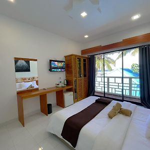 Paradise Retreat, Maafushi Hotell Exterior photo