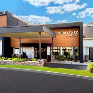 Courtyard By Marriott New Haven Orange Hotell Exterior photo