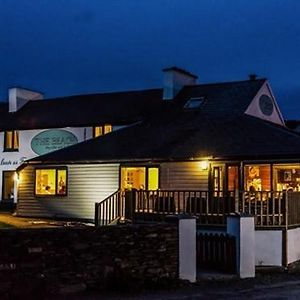 The Beach, Days Bar And B&B Inishbofin Exterior photo