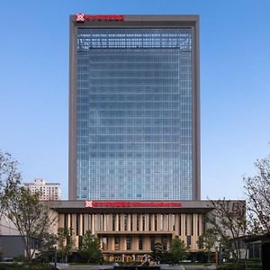 Hilton Garden Inn Luoyang Kaiyuan Avenue Exterior photo