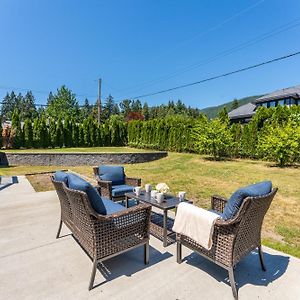 Chic 5Br North Vancouver Retreat Ideal For Groups Leilighet Exterior photo