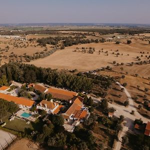 Quinta Carvalhas - The Green Farm Hotell Casevel Exterior photo