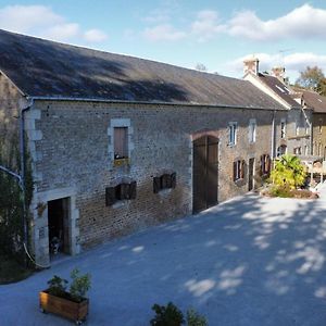 Au Fer A Cheval Hotell Gandelain Exterior photo