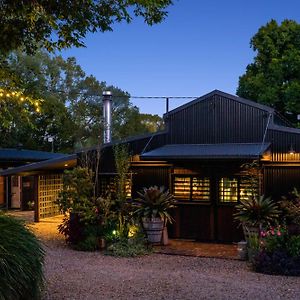 The Bangalow Barn Villa Exterior photo