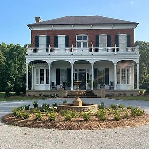 Captain Jacks Guest House Brookhaven Exterior photo