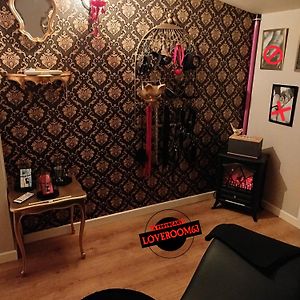 "Nouveau" La Provocante Love Room 63 Sauna Et Bdsm Aulnat Exterior photo