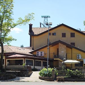 Regina Hotel Pollino Morano Calabro Exterior photo