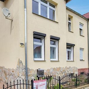 Nice Apartment In Thale With Wifi Exterior photo