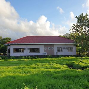 Mayon View Garden Apartelle Sa Bukid Hotell Daraga  Exterior photo