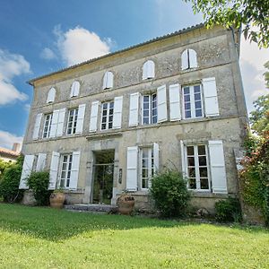 Chambres D'Hotes Dans Une Maison De Maitre A 5 Min Du Centre De Nérac Exterior photo