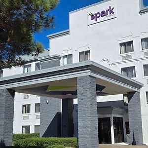 Spark By Hilton Grapevine Dfw North Hotell Exterior photo