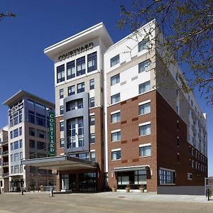 Courtyard By Marriott Akron Downtown Hotell Exterior photo