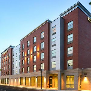 Courtyard By Marriott Edgewater Nyc Area Hotell Exterior photo