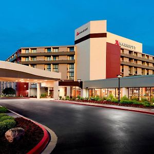 Marriott At The University Of Dayton Hotell Exterior photo