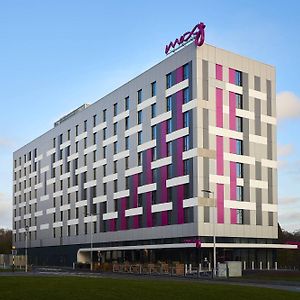 Moxy Birmingham Nec Hotell Bickenhill Exterior photo