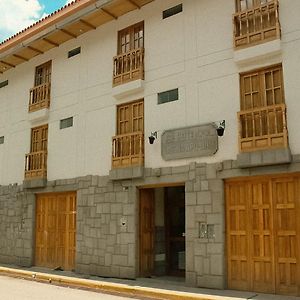 Nafis Casona Apu Linli Pisac Hotell Exterior photo