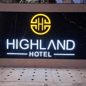 Highland Hotel Bangalore Exterior photo