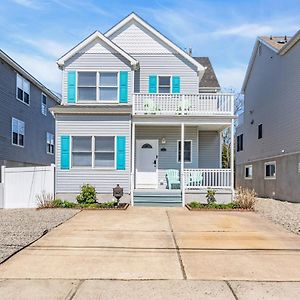 Bayshore Bungalow - Your Perfect Beachside Escape With Stunning Coastal Views Villa Keansburg Exterior photo