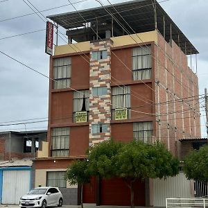 Hospedaje Camila Hotell Piura Exterior photo