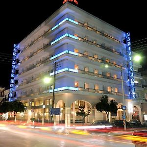 Maniatis Hotel Spárti Exterior photo