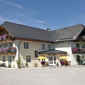 Gastehaus Kloibergutl Hotell Sankt Gilgen Exterior photo