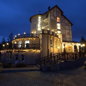 Terem Hotell Slavskoje Exterior photo