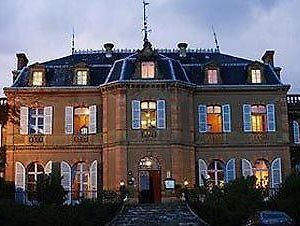 Chateau De Larroque Hotell Gimont Exterior photo