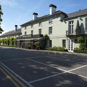 The Bull Hotell Gerrards Cross Exterior photo