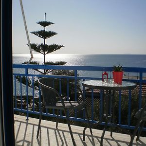 Sunrise Flora Leilighet Agia Marina  Room photo