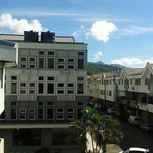 Hotel Puri 36 Kota Kinabalu Exterior photo