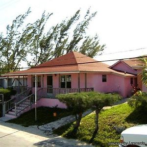 Cookie House Hotell Arthur Town Exterior photo