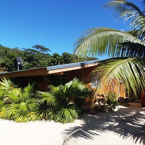 Fare Ara Location Huahine Hotell Exterior photo