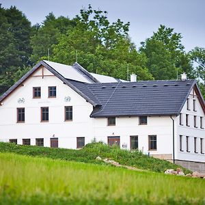 Penzion Na Belisku Hotell Březiny Exterior photo