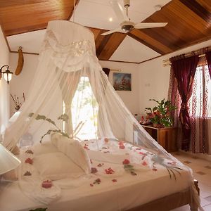 Etoile Labrine Guest House La Digue Room photo