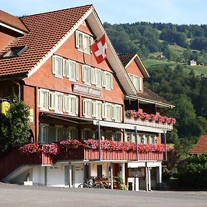 Landgasthof Grossteil Hotell Giswil Exterior photo