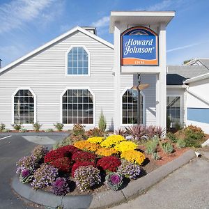 Howard Johnson By Wyndham Mystic Hotell Exterior photo