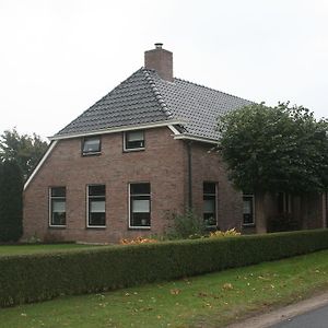 De Pompstee Rolde Bed & Breakfast Exterior photo