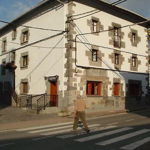 Hostal Betelu Hotell Exterior photo