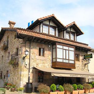 Casa Paulino Hotell Corrales De Buelna Exterior photo