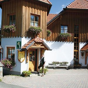 Gaestehaus Hobelleitner Hotell Sankt Blasen Exterior photo