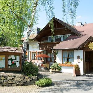 Landhaus Sonnenhof Hotell Adenau Exterior photo