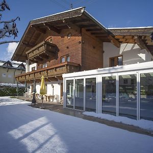 Pension Brixana Hotell Brixen im Thale Exterior photo