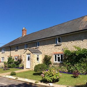 Quiet Woman House Bed & Breakfast Halstock Exterior photo