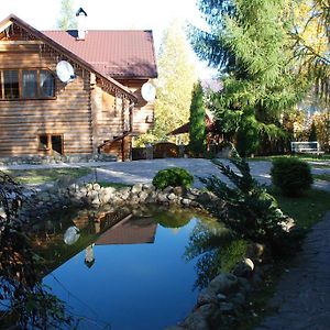 Kraevyd Hotel Jaremtsje Exterior photo