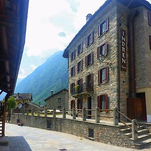 Indren Hus Hotell Alagna Valsesia Exterior photo